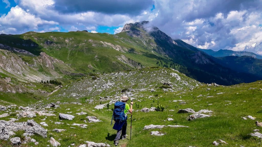 Cerem_-_Doberdol Wanderung entlang grüner wiesen